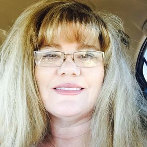 Meet your Posher, Jacqueline