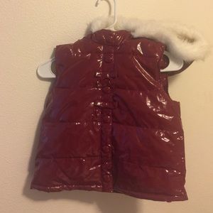 Girls vest burgundy
