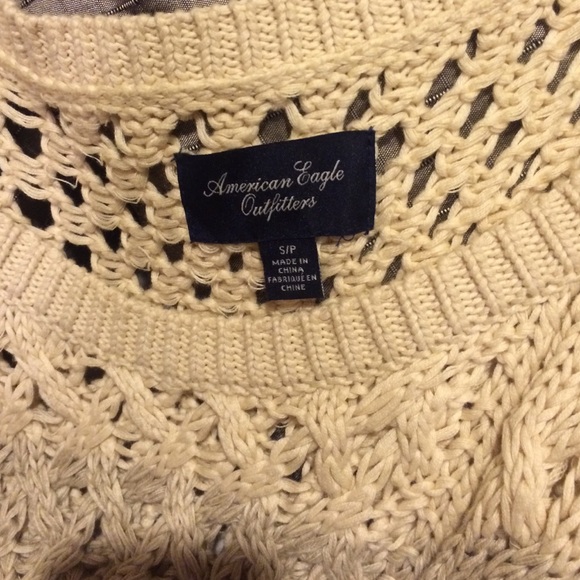 American Eagle Outfitters cream and green sweater - Picture 4 of 4