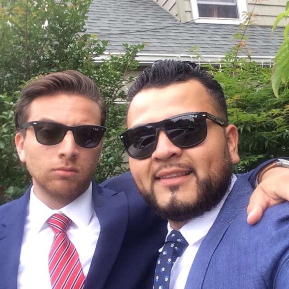 Meet your Posher, Rob - Picture 2 of 3