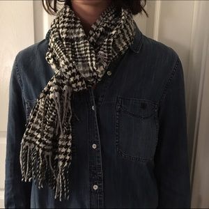 Patterned Scarf