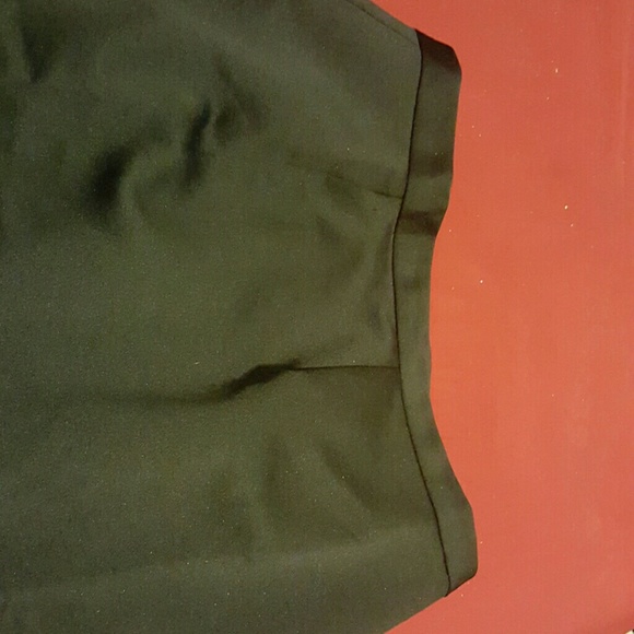 SKIRT - Picture 2 of 4