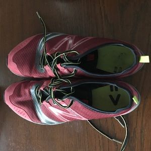 new balance/vibram men's shoes