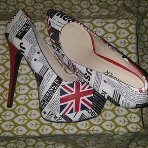 SALE!!! Worldly heels!! Fashion!!