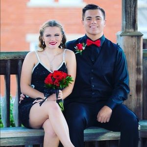 Meet your Posher, Max