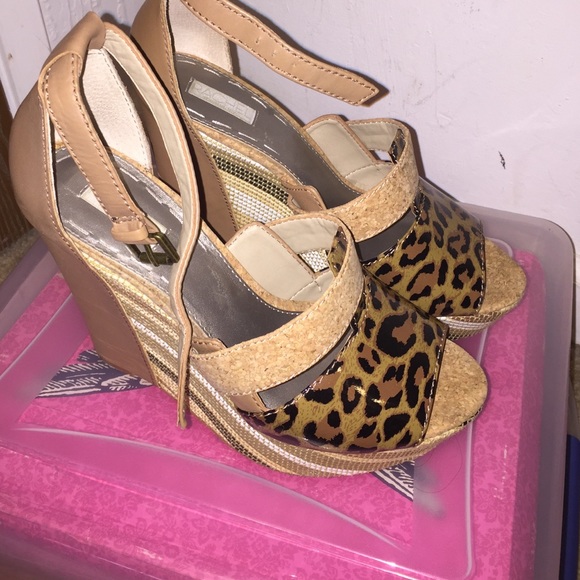 Natural Wedges