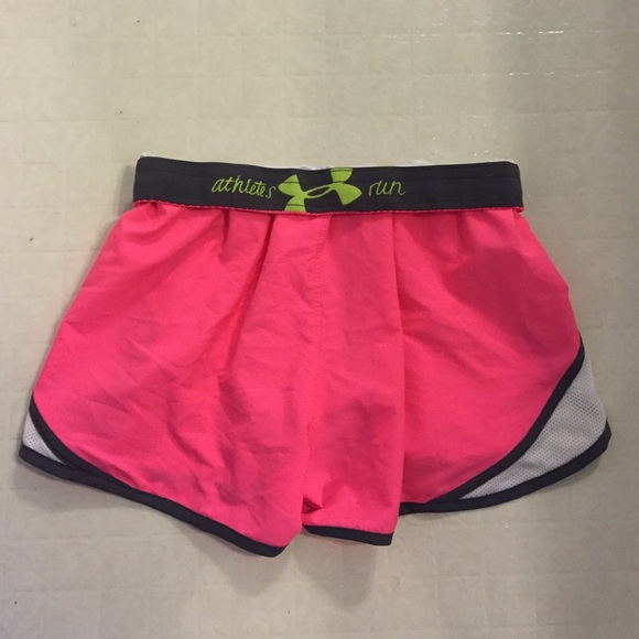 Under Armor 'heatgear' running short. - Picture 3 of 3