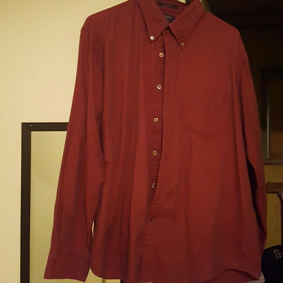 Dockers burgundy button down