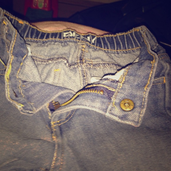 DKNY Jeans