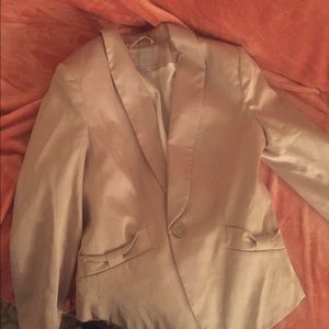 3 quarter sleeve blazer