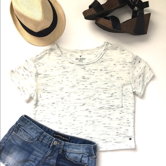 American Eagle Outfitters Tops - AEO soft and sexy cropped tee. NWOT.