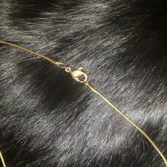 Gold necklace - Picture 2 of 3