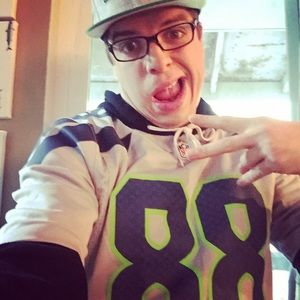 Meet your Posher, Ian