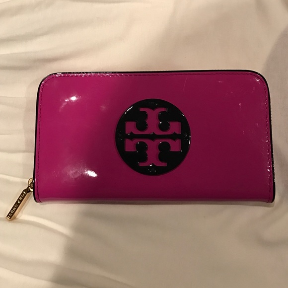 NEW Tory Burch Wallet