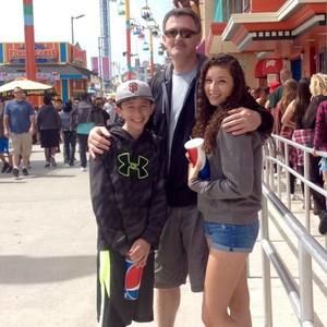 Meet your Posher, Lenora