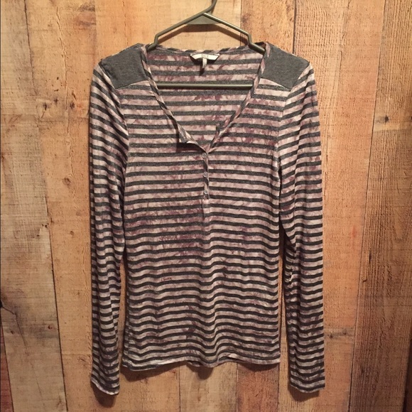 3/$20 BKE L/S Shirt sz S