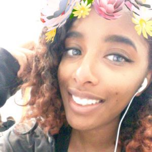 Meet your Posher, Ellyssa