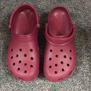 Raspberry crocs