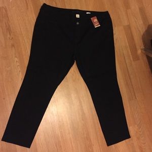 Black skinny jeans