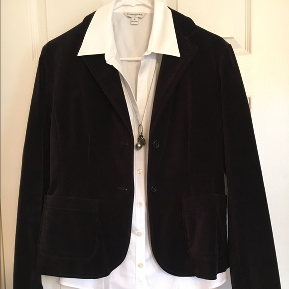 Black blazer - Picture 2 of 3