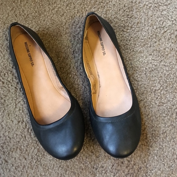 Target flats 8.5 never been worn