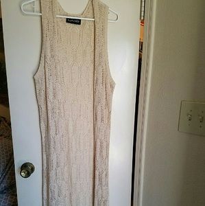 Woven Sleeveless Duster