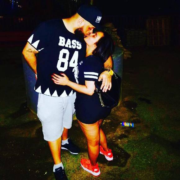 Meet your Posher, Iris - Picture 1 of 1