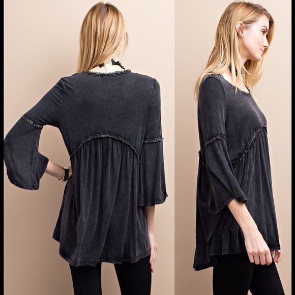 ๐ฆOVERSTOCK SALE๐ฆ BLACK MINERAL WASHED BABYDOLL - Picture 2 of 4