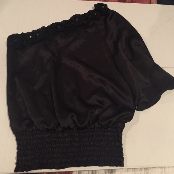 Rampage black one shoulder top with flower/ studs