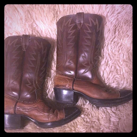 Girls cowboy boots!