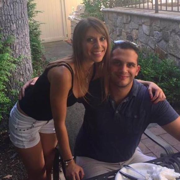 Meet your Posher, Danielle - Picture 1 of 1