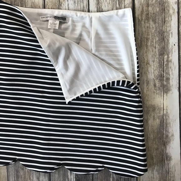 NWOT Striped Scuba Knit Skirt-Large - Picture 4 of 8