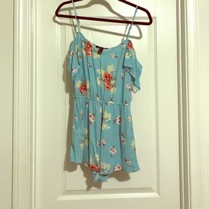 New with tags (Forever 21) - Baby romper.