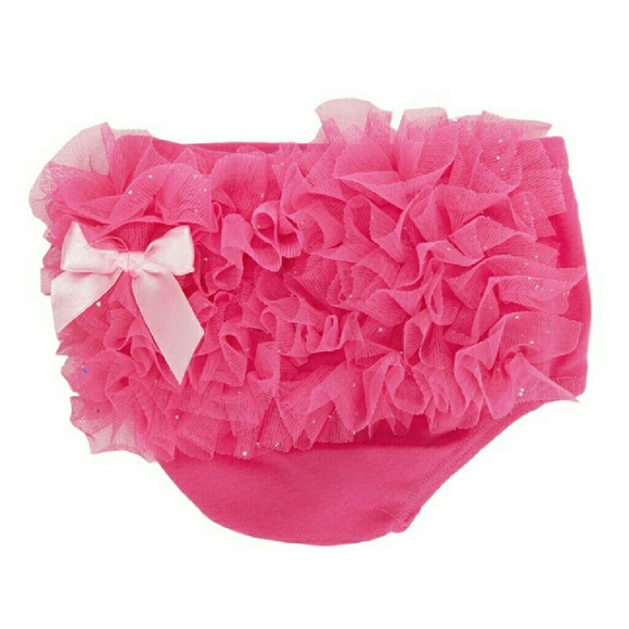 Adorable ruffle bum diaper cover - Picture 1 of 2