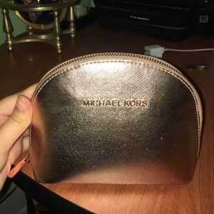 MICHAEL KORS MAKEUP BAG
