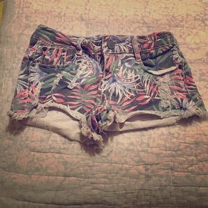 Flower shorts