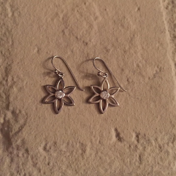 Silpada Sterling Silver Flower Earrings