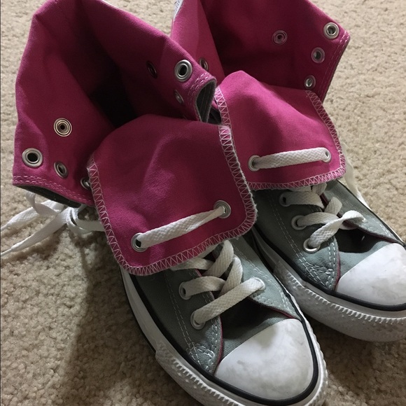 Pink and gray high top converse - Picture 2 of 4