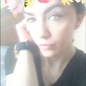 Meet your Posher, Juliana