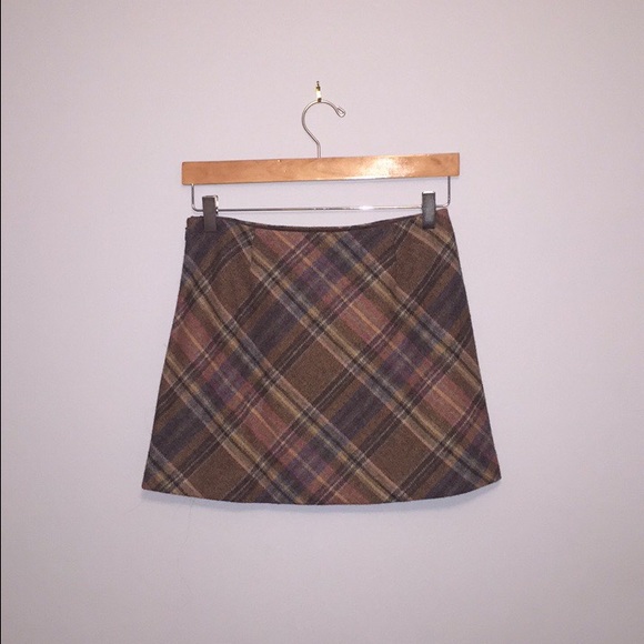GAP multi color plaid mini skirt