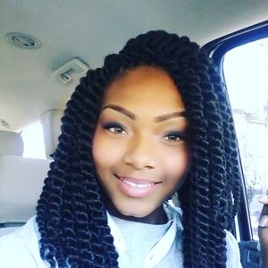 Meet your Posher, Amber