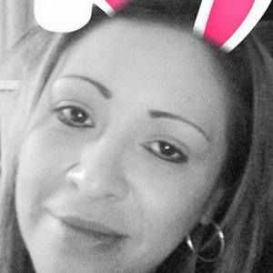 Meet your Posher, Roxanne