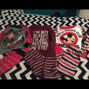 Toddler boys 2t pjs