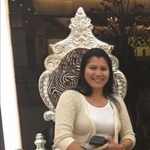 Meet your Posher, Glenda