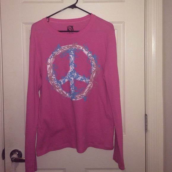 🆕📍Pink peace sign thermal shirt XXL