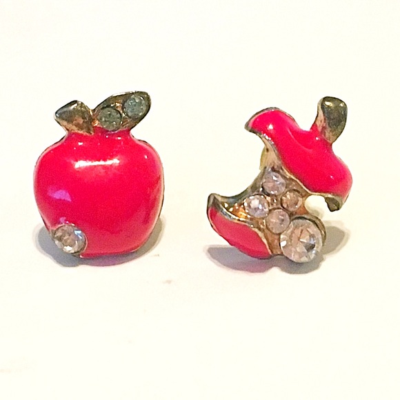 Jewelry - ๐๐๐ผApple Post Earrings Jewelry - ๐๐๐ผApple Post Earrings