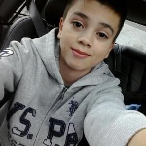 Meet your Posher, Agustin