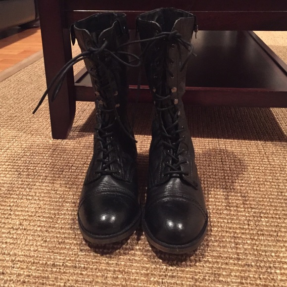 Steve Madden Boots- used 1 time - great condition