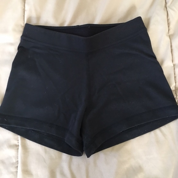 Lululemon spanks.