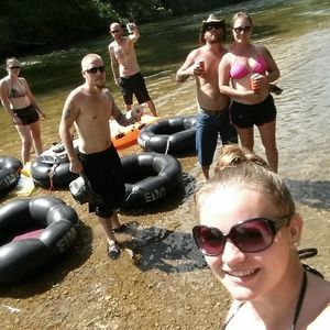 Meet your Posher, Ronmel